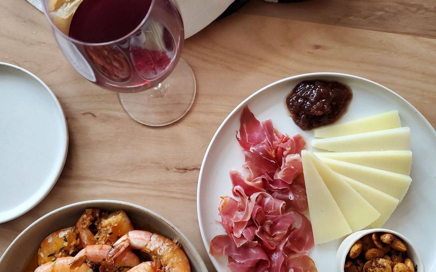 Tabla de jamón y queso manchego